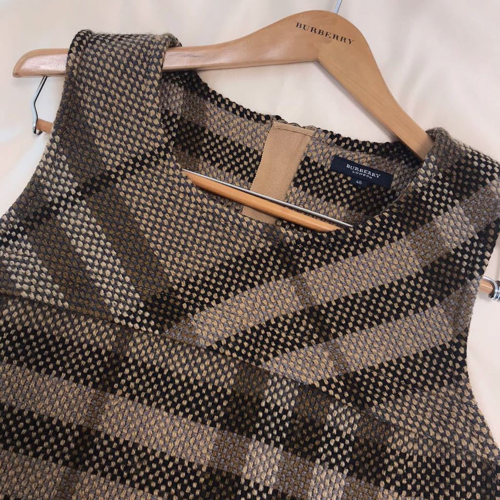 バーバリー 1番大きいサイズ 48 17号 Xl 3l ツイード調あったかチェックワンピース ジャンパースカート Burberry 秋冬コーデ ワンピース ロング 売買されたオークション情報 Yahooの商品情報をアーカイブ公開 オークファン Aucfan Com