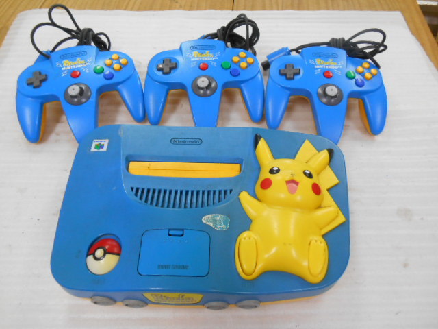 Pikachu Nintendo 64 Console + Tight Controller NUS-001 ☆ジャンク