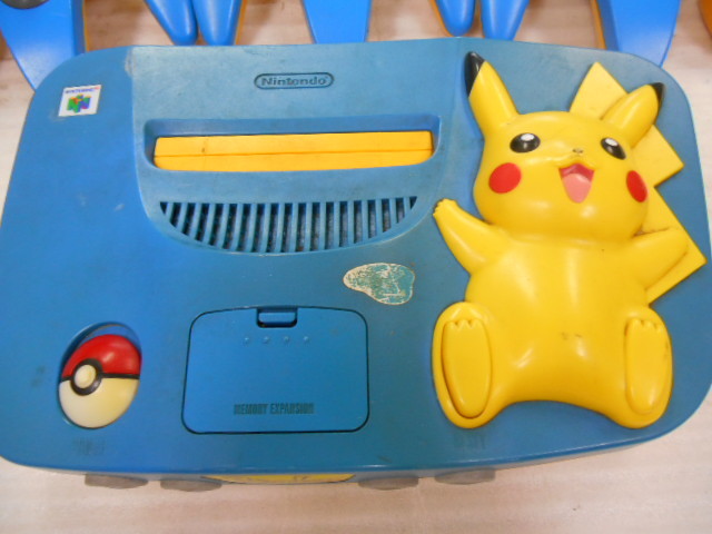 Pikachu Nintendo 64 Console + Tight Controller NUS-001 ☆ジャンク