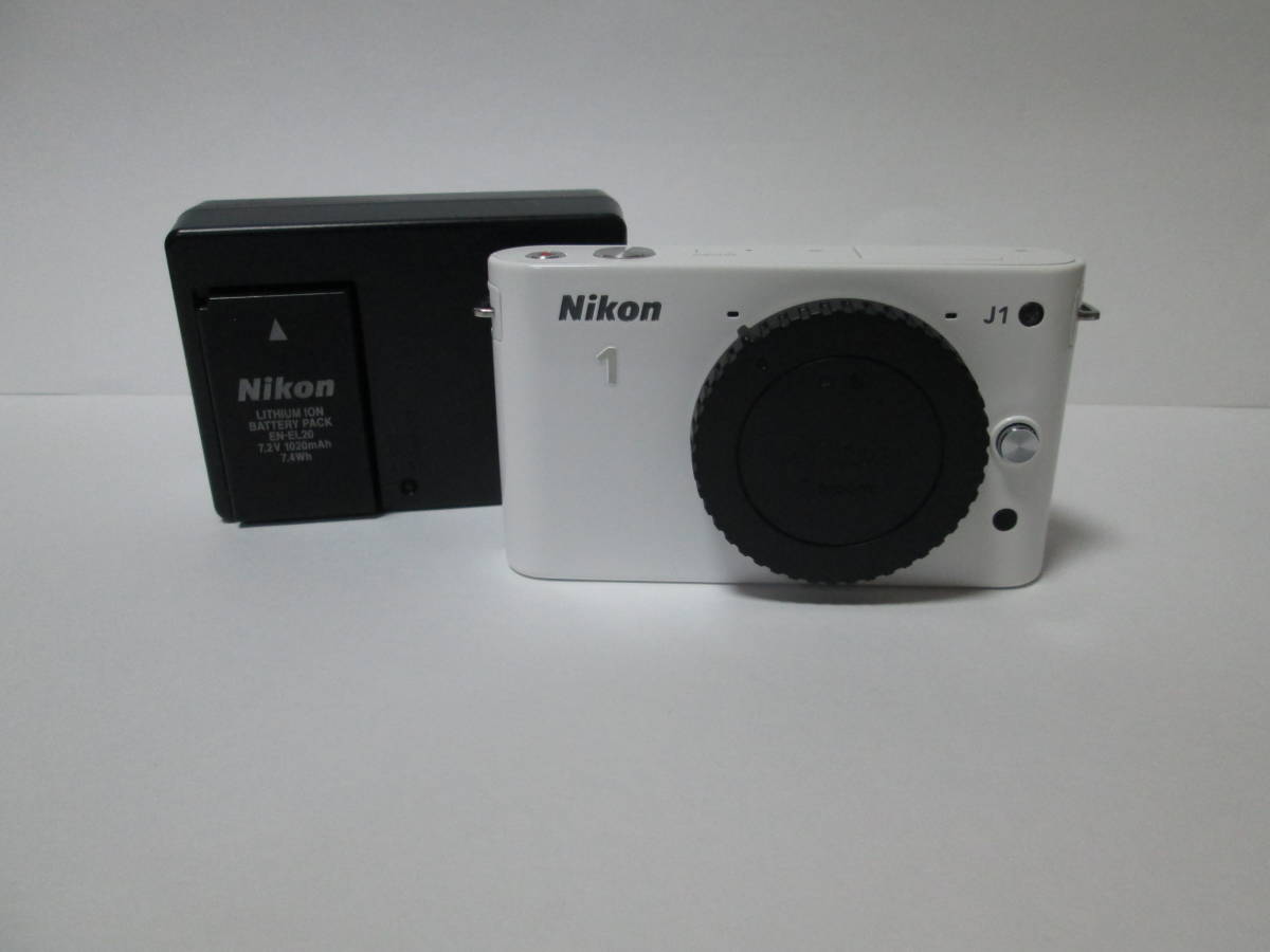 Nikon 0 J1 | ミラーレス一眼カメラ ホワイト ニコン ミラーレスカメラ