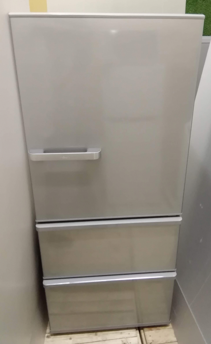 美品 直接引取り歓迎 大阪市内自社配送 AQUA ノンフロン冷凍冷蔵庫 2018