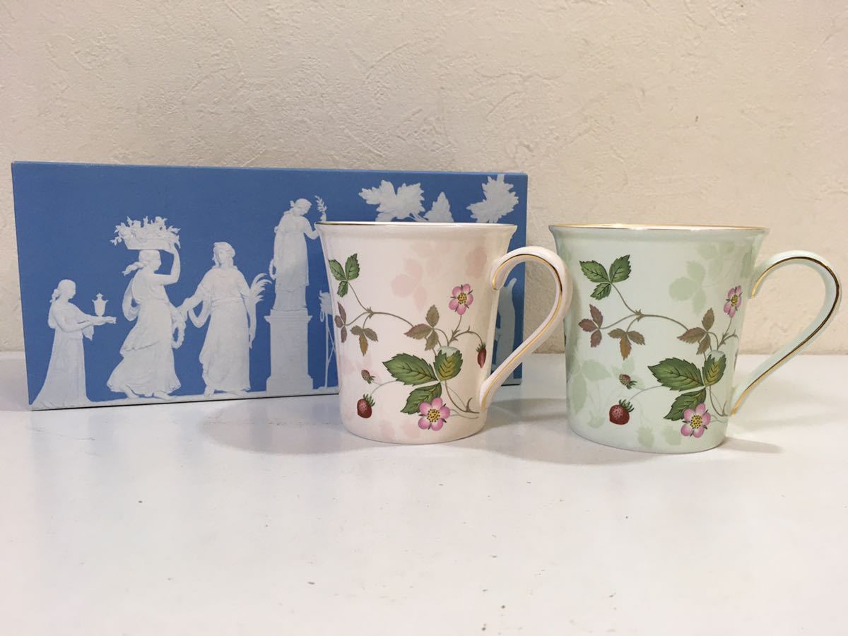 品質保証，2026 E0J323 ウェッジウッド WEDGWOOD ワイルド ストロベリー パステルマグ ペア グリーン色&times;ピンク色 いちご柄 ペアマグカップ(ウェッジウッド)｜売買されたオークション情報、yahooの商品情報を ウェッジウッド
