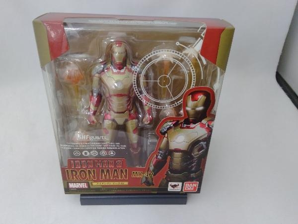 全国無料，本物保証 フィギュア S.H.Figuarts アイアンマン マーク42(アイアンマン)｜売買されたオークション情報、yahooの商品情報をアーカイブ公開 - オークファン アイアンマン