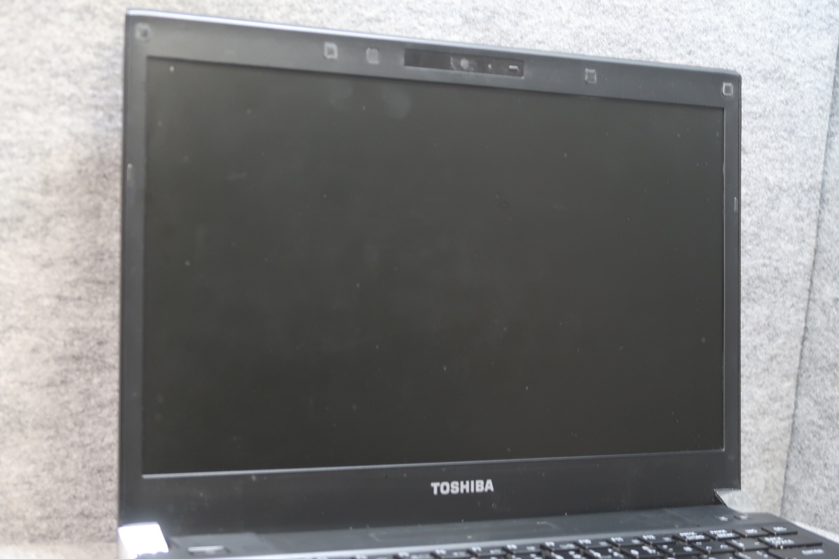 東芝 dynabook Satellite B553/J Core i3 3120M 2.5GHz/4GB/128GB(SSD