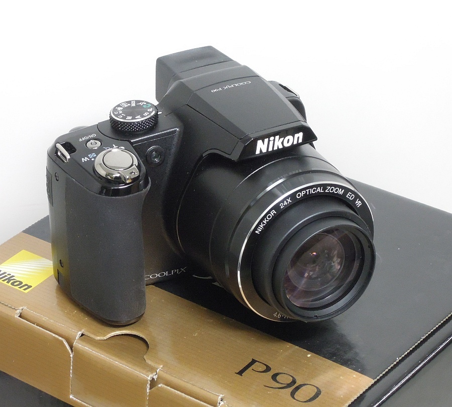Nikon Coolpix P90 Camera Digital com : Review 24x with 12.1MP
