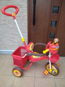 年10月 アンパンマン 三輪車のヤフオク の相場 価格を見る ヤフオク のアンパンマン 三輪車のオークション売買情報は19件が掲載されています