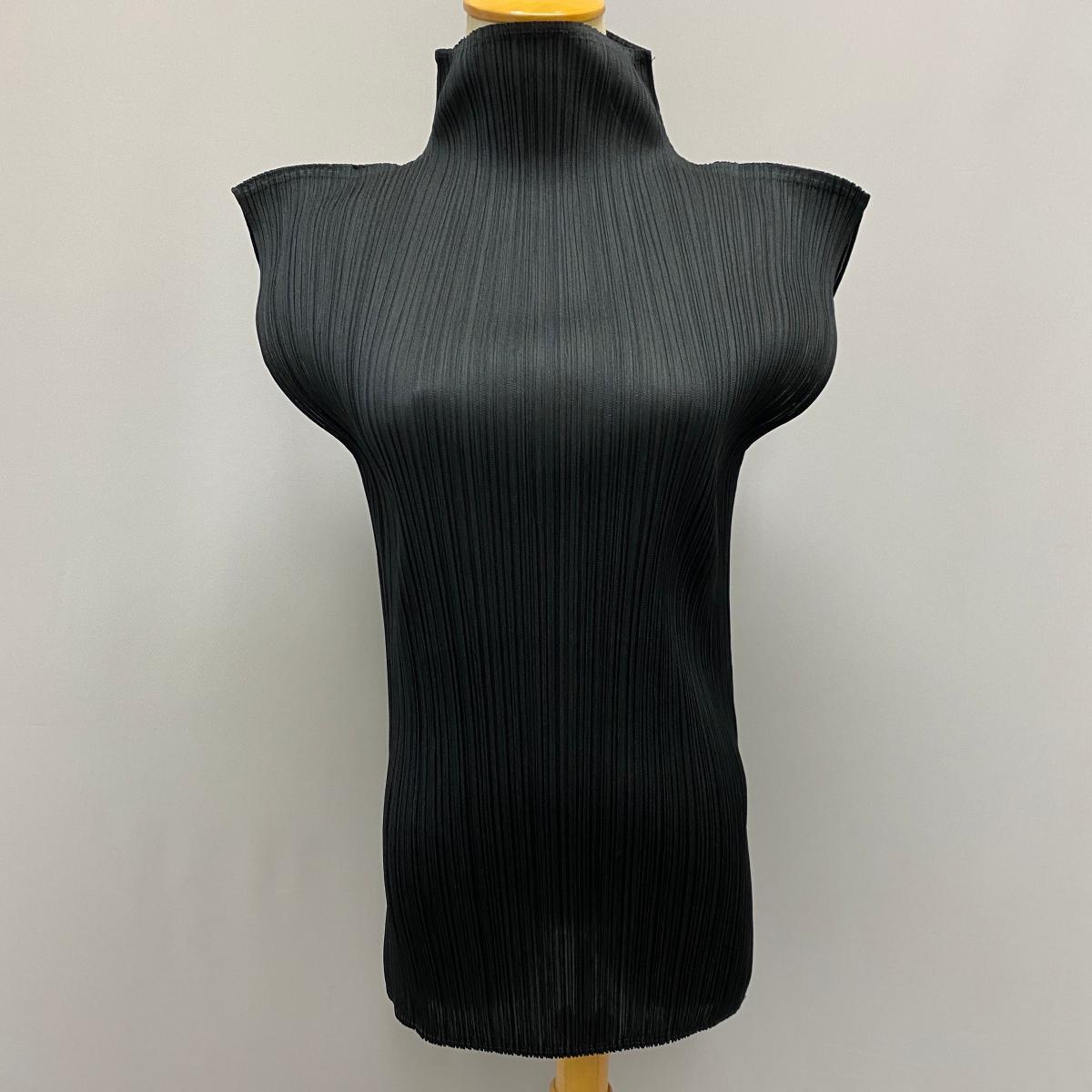 MIYAKE ノースリーブ イッセイミヤケハートISSEY パイルハイネック