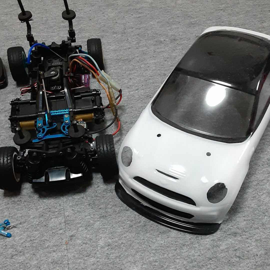 タミヤ | ミニ JCW クーペ 1⁄10 ミニJCWクーペ ラジコン - M05シャーシ