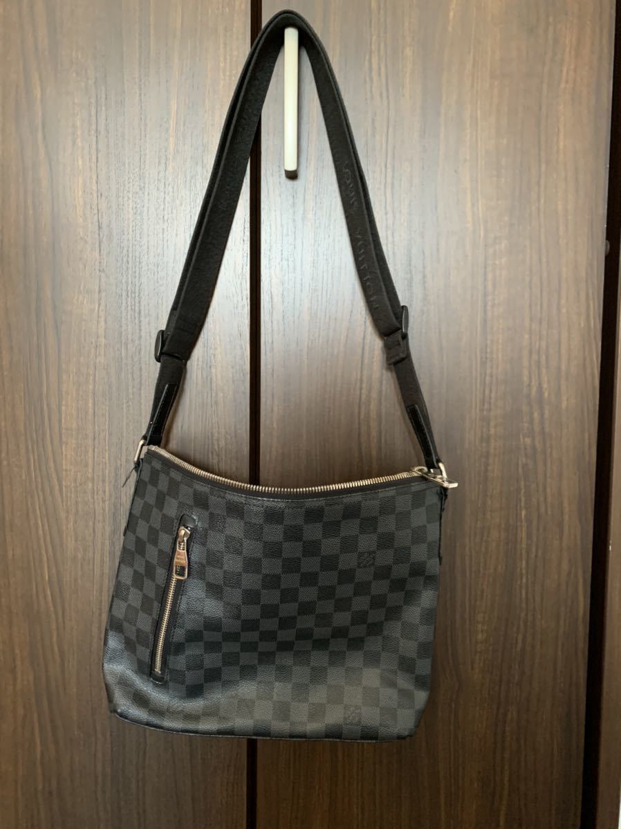 ルイ ヴィトン ショルダーバッグ ダミエ グラフィットミックPM 【公式