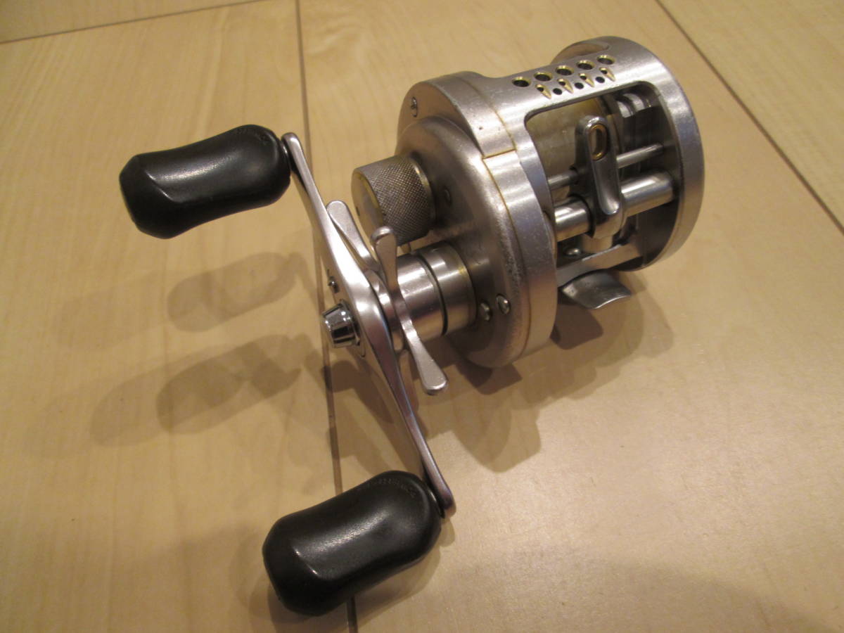 限定セール，正規品 SHIMANO シマノ CALCUTTA CONQUEST 200DC カルカッタコンクエスト200DC お買得(シマノ)｜売買されたオークション情報、yahooの商品情報をアーカイブ公開 - オークファン シマノ