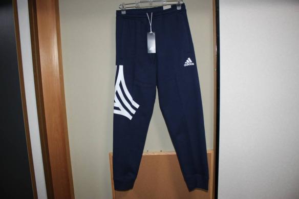 【HOT，人気SALE】 アディダス adidas メンズM 紺白 サッカー/フットサル ビッグロゴスウェットジョガーパンツ TANGOSTREETGR DT9427(アディダス)｜売買されたオークション情報、yahooの商品情報をアーカイブ公開 - オ ロング