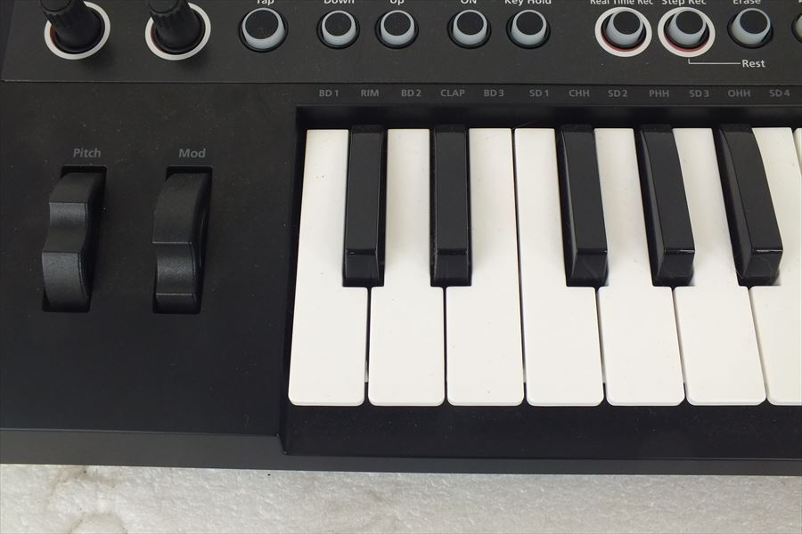 ■ Roland ローランド JD-Xi シンセサイザー 中古 現状品 201102K6164 JD-Xi Roland ローランド Synthesizer※こちら ROLAND ローランド(ROLAND)|シンセサイザー|ハードオフ公式通販オフ