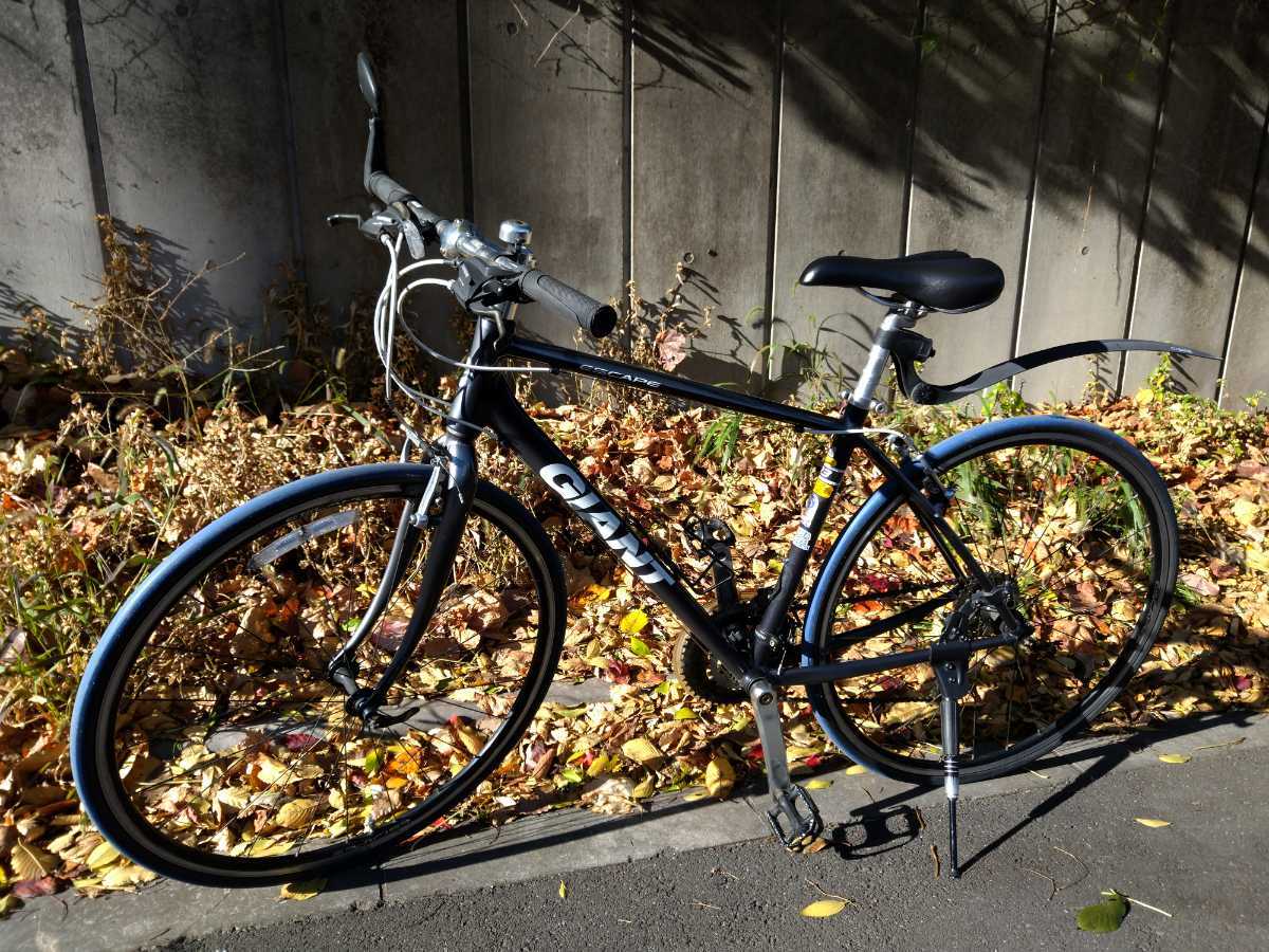 得価，お買い得 直接引き取り可能 GIANT ESCAPE R3 2019年モデル ジャイアント エスケープR3(Sサイズ)｜売買されたオークション情報、yahooの商品情報をアーカイブ公開 - オークファン Sサイズ