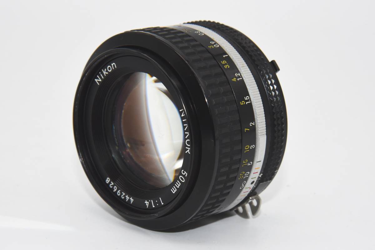 じゃじゃ馬レンズ！Nikon（ニコン）AI Nikkor 50mm f⁄1.2S ☆並品