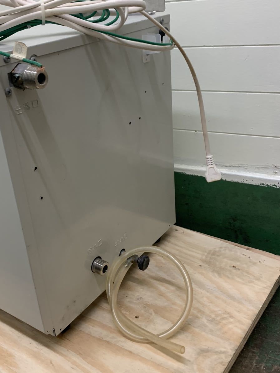 小型電気温水器 INAX EHP-13R 貯湯量13リットル 洗面所など□(A5657