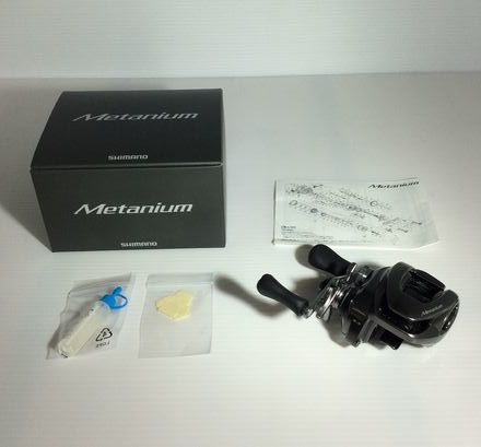  56 SHIMANO シマノ 20 METANIUM メタニウム ライトハンドル 右巻き(シマノ)｜売買されたオークション情報、yahooの商品情報をアーカイブ公開 - オークファン シマノ