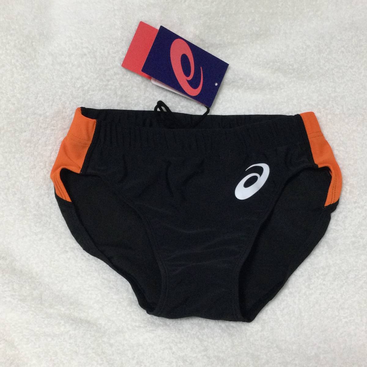  ASICS 陸上競技用ブルマ XOサイズ ブラック サイドにオレンジ(パンツ)｜売買されたオークション情報、yahooの商品情報をアーカイブ公開 - オークファン 女性用