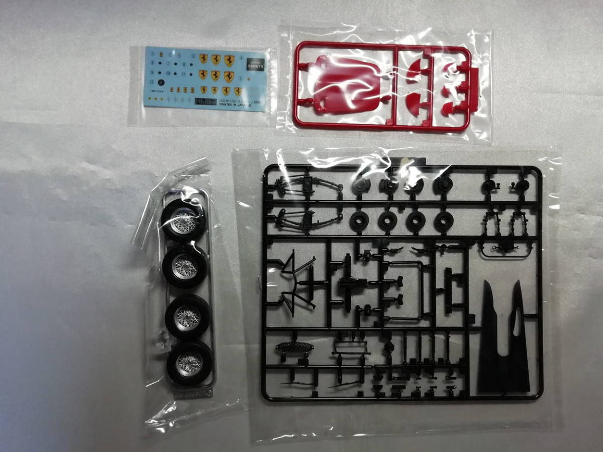 1&frasl;24 | フジミ模型 (1) 中古プラモデル EX-1] 【未使用品】 フジミ模型(FUJIMI) 1/24 RS35 フェラーリ250GTO リアルスポーツカーシリーズ NO.35
