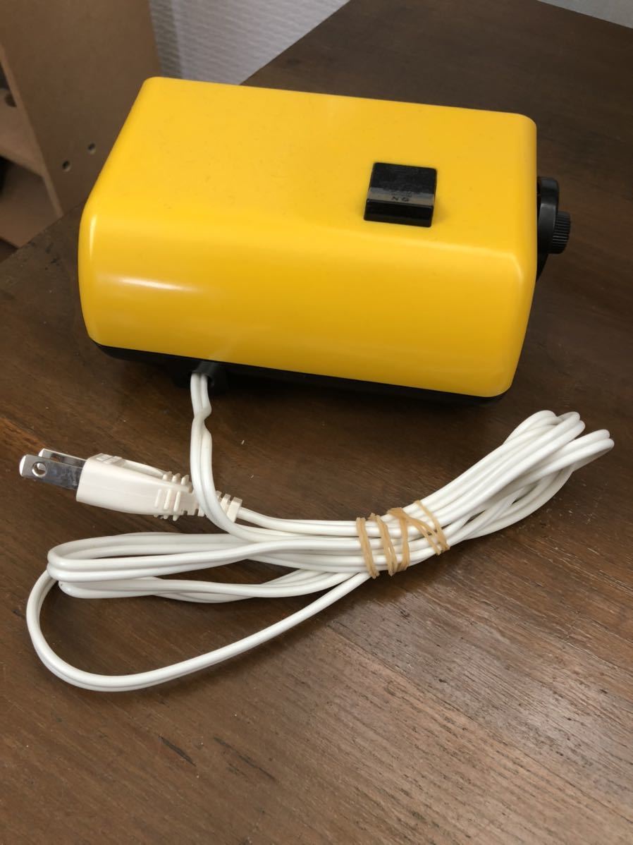 シチズン ハイリーフ・カーチス パタパタ時計 パタパタ時計 CITIZEN