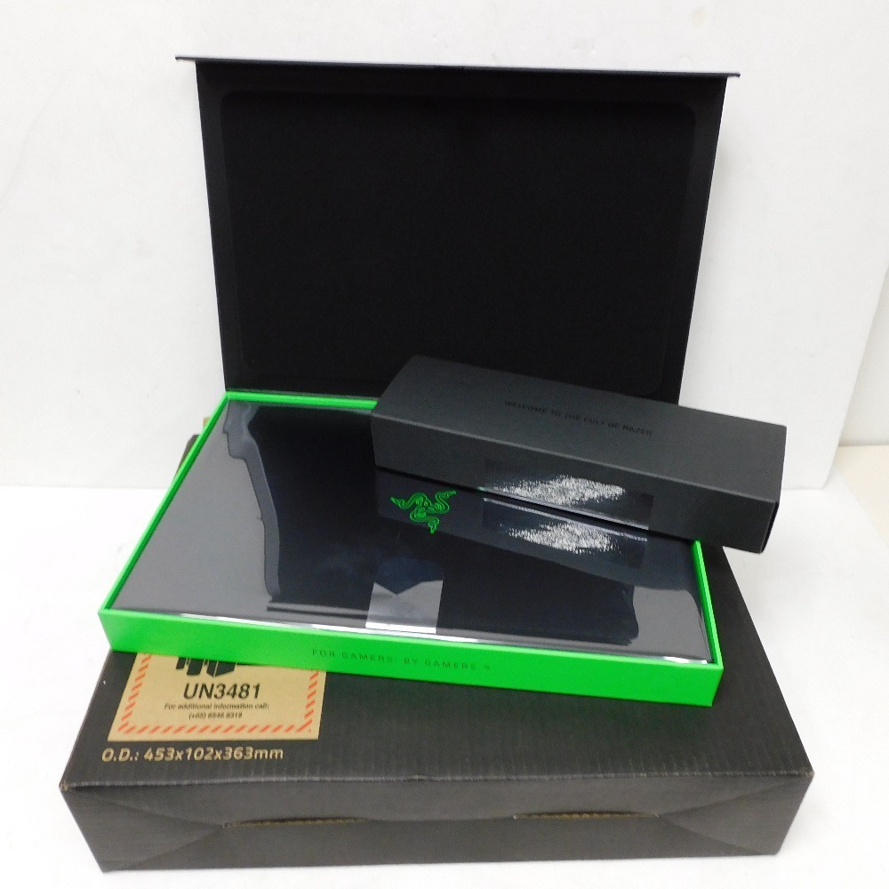 Dz753381 Razer ゲーミングノートPC Blade Pro 17 RTX2060 RZ09-0287 i7-9750H 512GB 未使用
