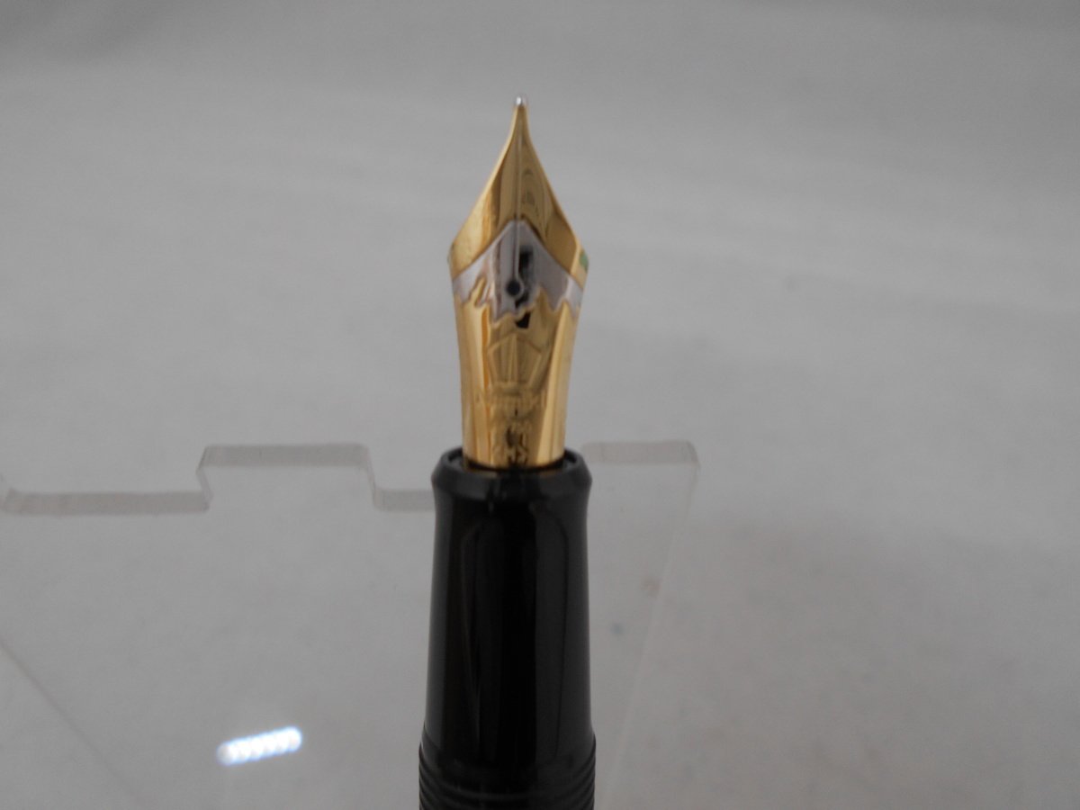 PILOT】 パイロット 万年筆 NAMIKI ナミキ 螺鈿（らでん） 研出平蒔絵