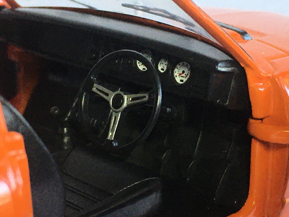 トヨタ スプリンター トレノ Toyota Sprinter Trueno 1600 1/24