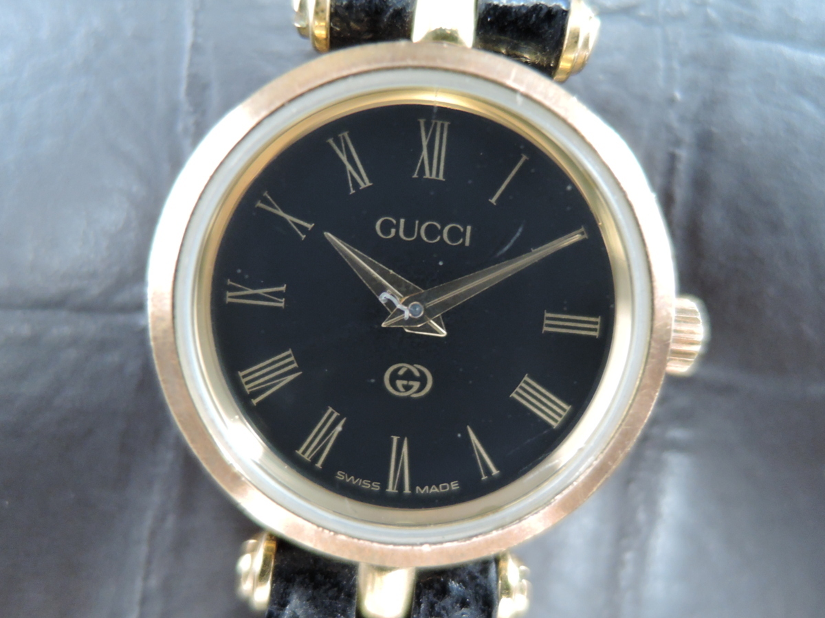  1円 グッチ Gucci 黒文字盤 純正ベルト レディース クオーツ ラウンド 腕時計 CD0547150(女性用)｜売買されたオークション情報、yahooの商品情報をアーカイブ公開 - オークファン 女性用