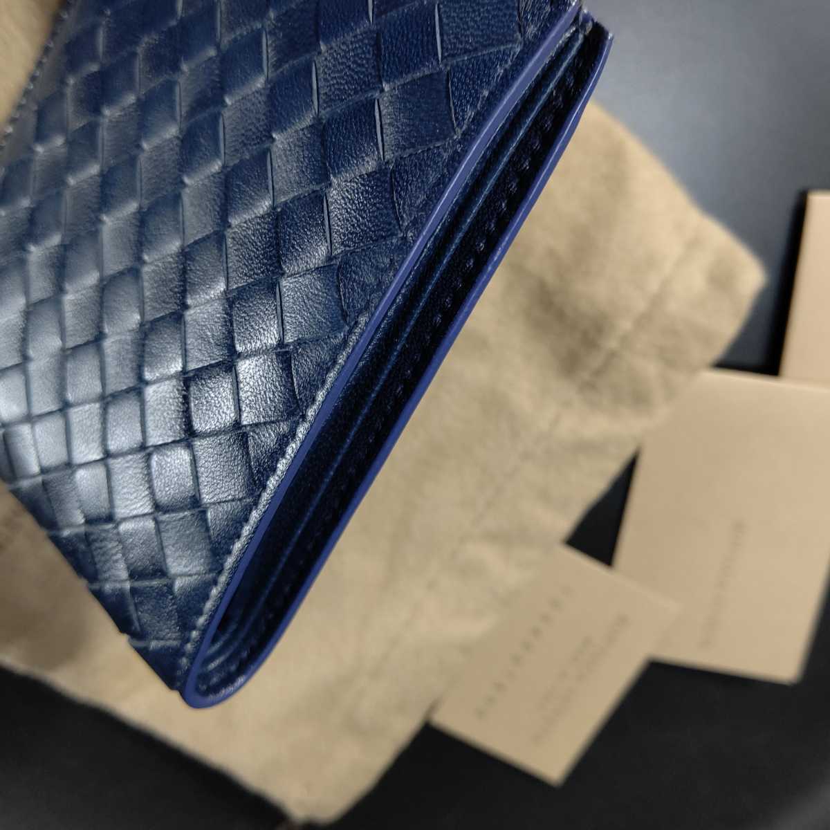 ☆未使用 ボッテガヴェネタ イントレチャート 二つ折り財布 BOTTEGA 