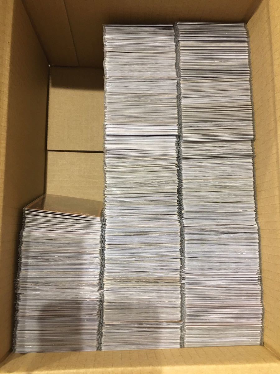 遊戯王　スーパーレア以上　まとめ売り　1000枚 遊戯王 大量まとめ売り 1000枚以上 スーパーレア以上もあり 価値6万円