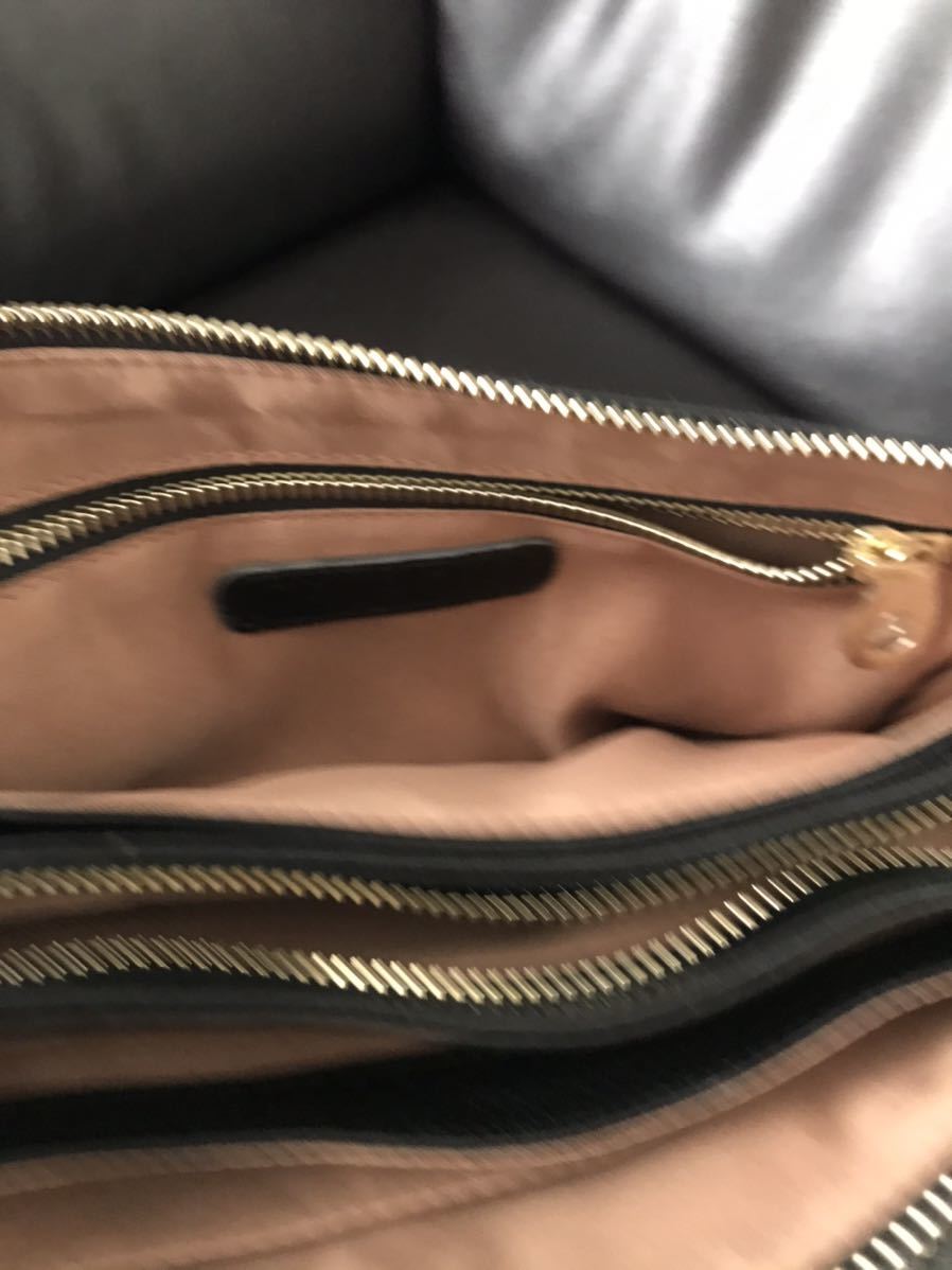 ナチュラルビューティーベーシック レザーマルチトラベルポシェット お財布ショルダーバッグ ミニショルダー かばん バッグ 売買されたオークション情報 Yahooの商品情報をアーカイブ公開 オークファン Aucfan Com