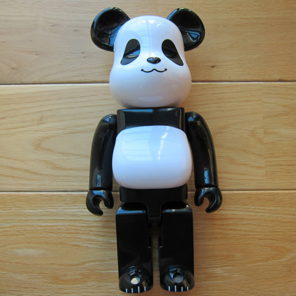 BEAR BRICK (ベアブリック) 人形 @ Π パンダ 400% 三越伊勢丹限定 三越 