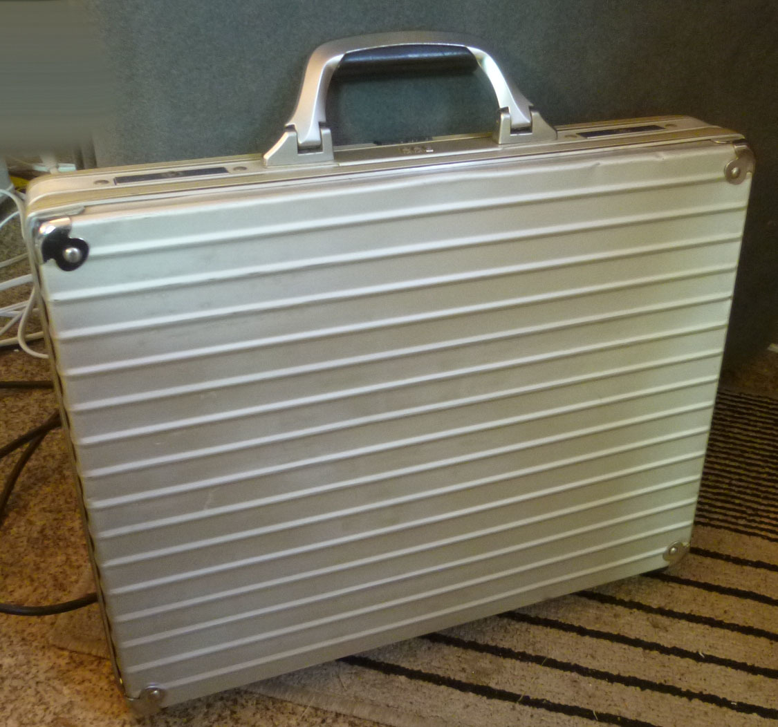 RIMOWA リモワ アタッシュケース/ジュラルミンケース シルバー MADE IN