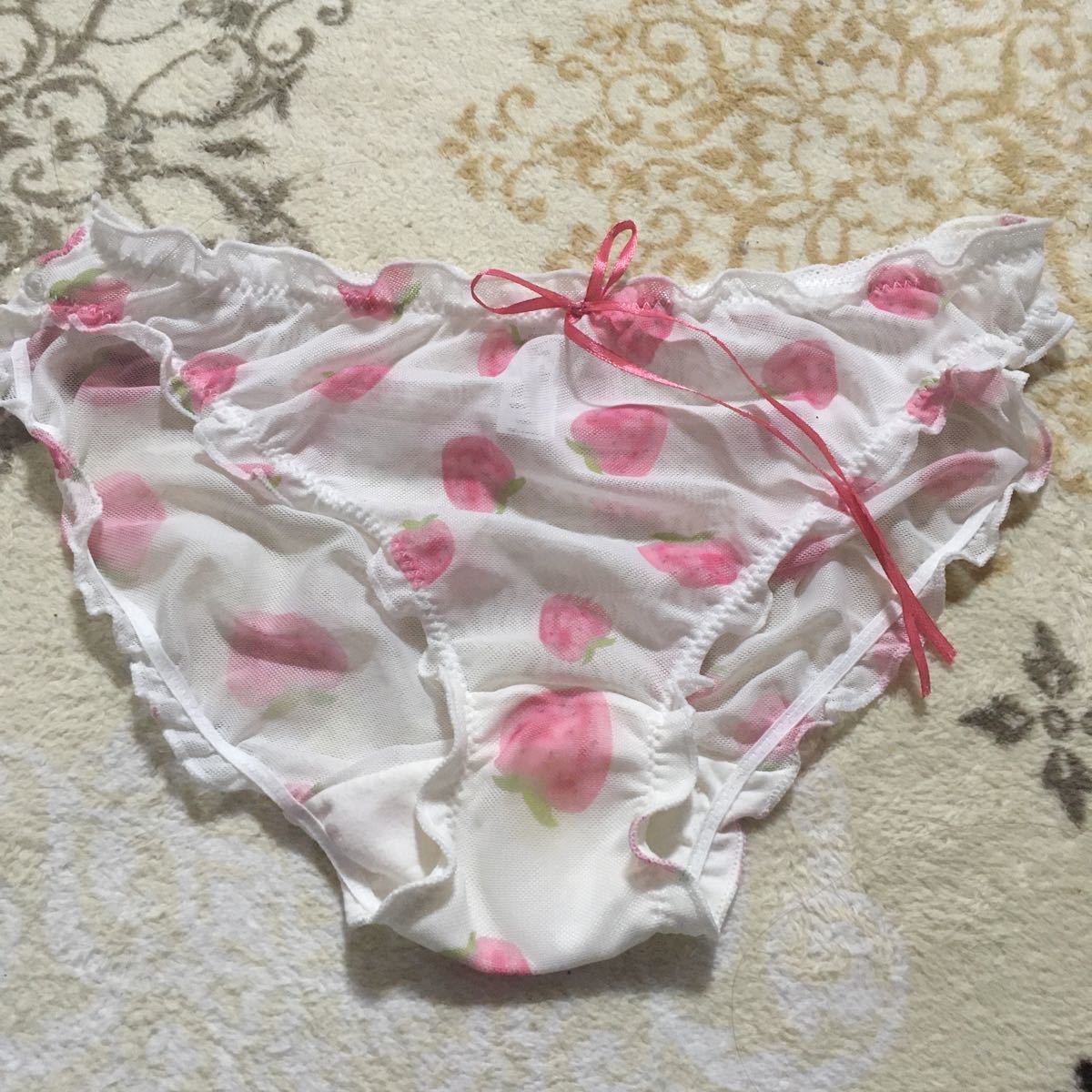 女子大生姉タンス整理品 すけすけいちごパンティショーツ下着パンツ難ありジャンク匂いシミECO 