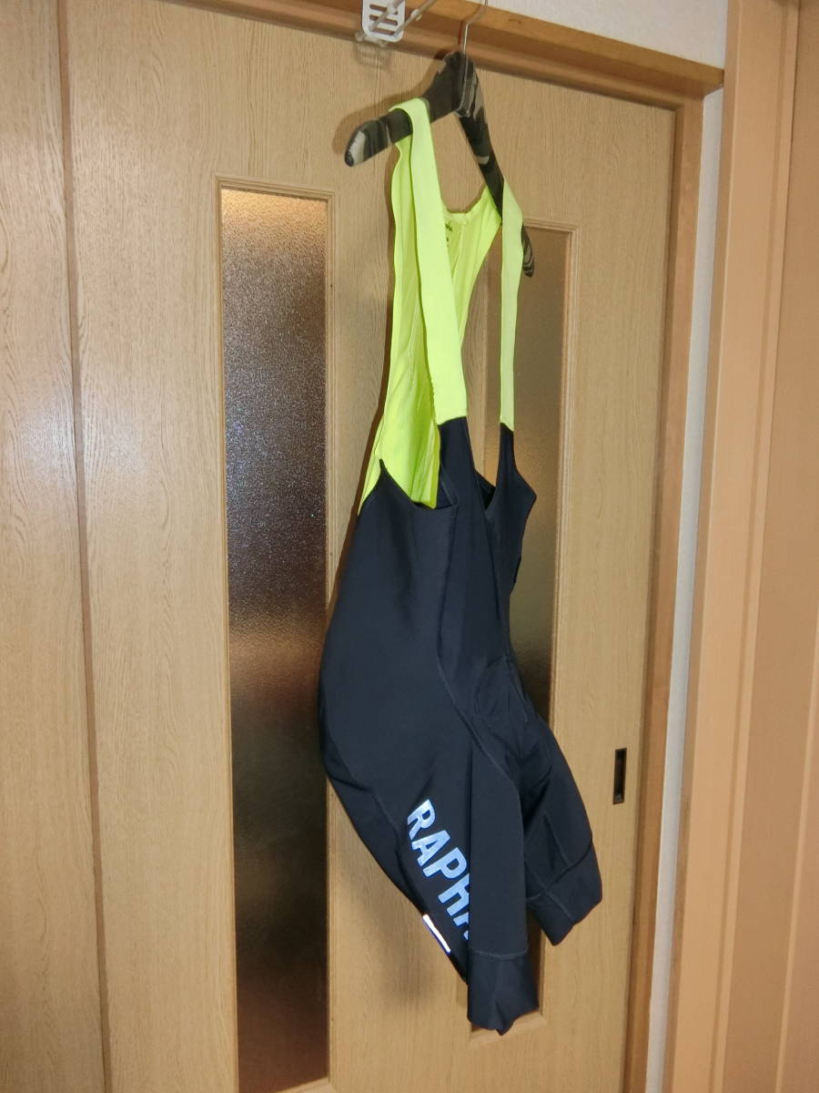 定番，新品 ラファ RAPHA-PRO TEAM THERMAL BIB SHORTS II Dark Mサイズ Dark Navy/Chartreuse(Mサイズ)｜売買されたオークション情報、yahooの商品情報をアーカイブ公開 - オークファン 男性用