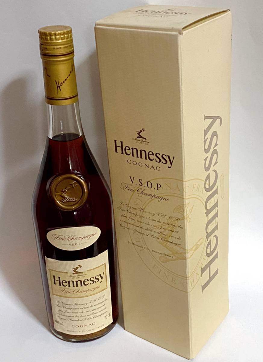 【未開栓】ヘネシー VSOP ファインシャンパーニュ コニャック Hennessy Fine Champagne スリムボトル ブランデー 700ml 40% 箱付 古酒 洋酒