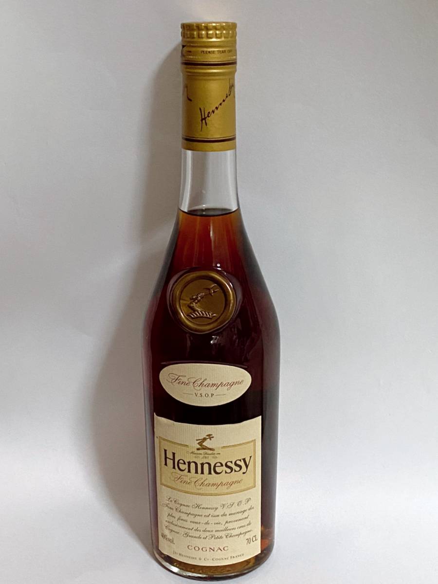 【未開栓】ヘネシー VSOP ファインシャンパーニュ コニャック Hennessy Fine Champagne スリムボトル ブランデー 700ml 40% 箱付 古酒 洋酒