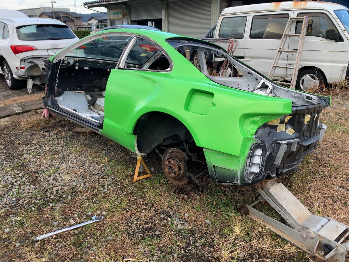 トヨタ セリカ ST202 リアフェンダー 左右 黒ゲルコート FRP製(外装 