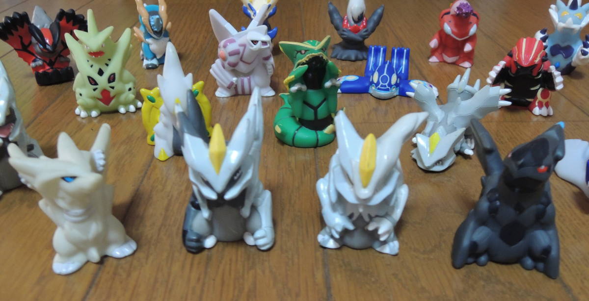 ポケモン 指人形 伝説 キュレム ゼクロム レシラム カイオーガ
