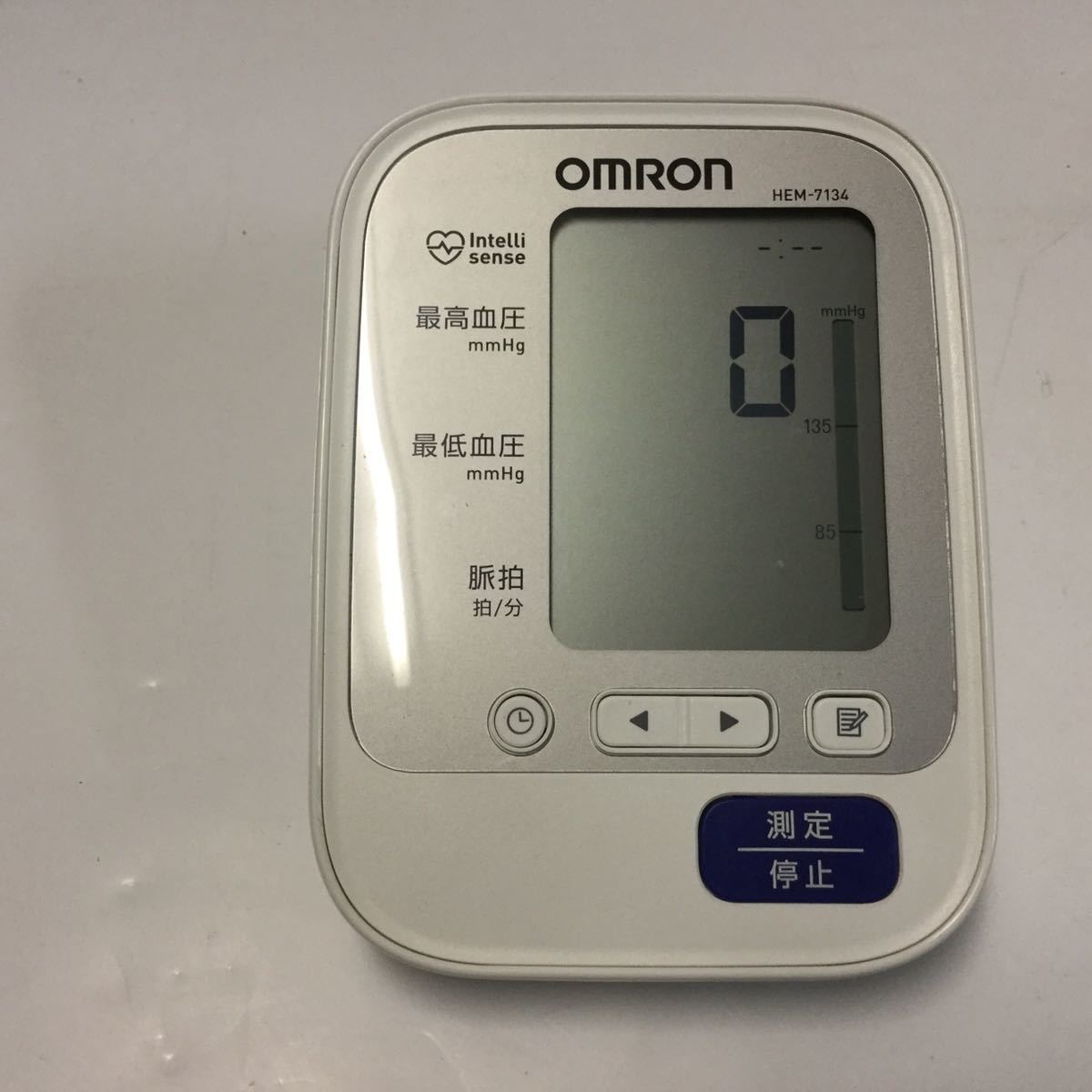 OMRON 上腕式血圧計 HEM-7134 動作品 オムロン | ATLANTISHOTEL.COM