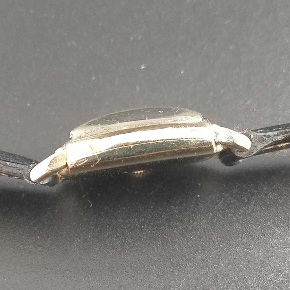 ★アンティークantique★ELGINエルジン メンズ腕時計 DELUXE 手巻きマニュアル10金張り 10K gold filled 17石 稼働品 アンティーク 腕時計 手巻き 1928年 動作良好エルジン アンティークの中古品