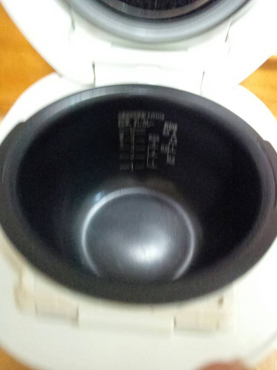 ★タイガー★圧力IH炊飯ジャー★かまど味 | タイガー 炊飯器 圧力IH式 WEB限定 タイガー、炊飯器本体に天然土かまど構造を採用したIH炊飯ジャー新