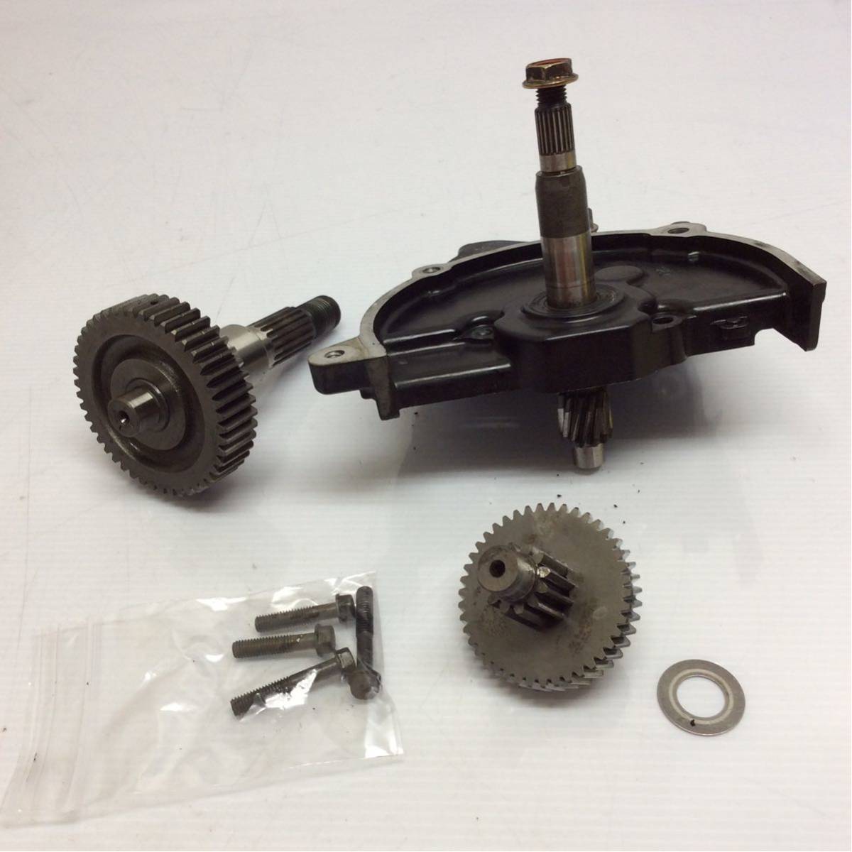 大人気，限定セール D69-18 ホンダ キャビーナ AF33 ファイナルギア ギアケース セット み 純正部品(ホンダ用)｜売買されたオークション情報、yahooの商品情報をアーカイブ公開 - オークファン ホンダ用