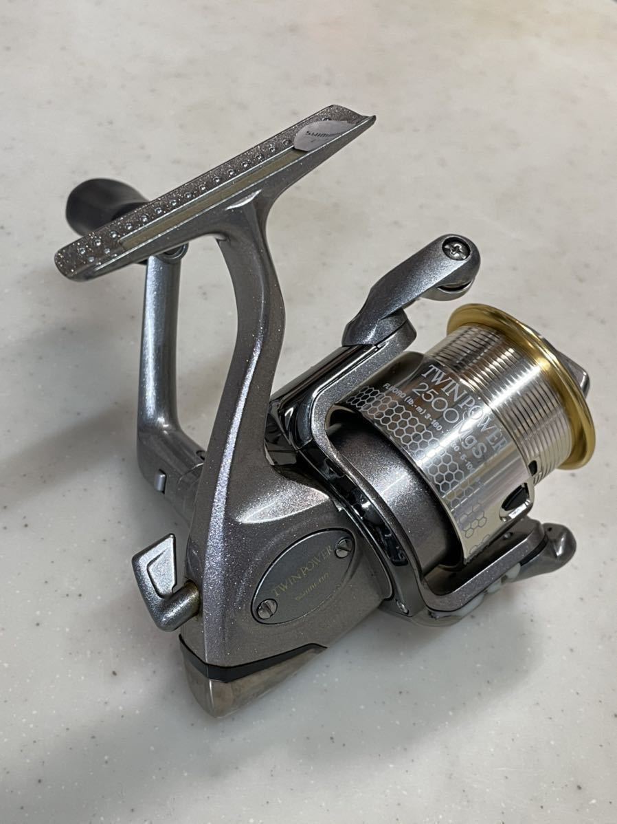 ツインパワー シマノ(SHIMANO) シマノ 00ツインパワー - 2500S 日本