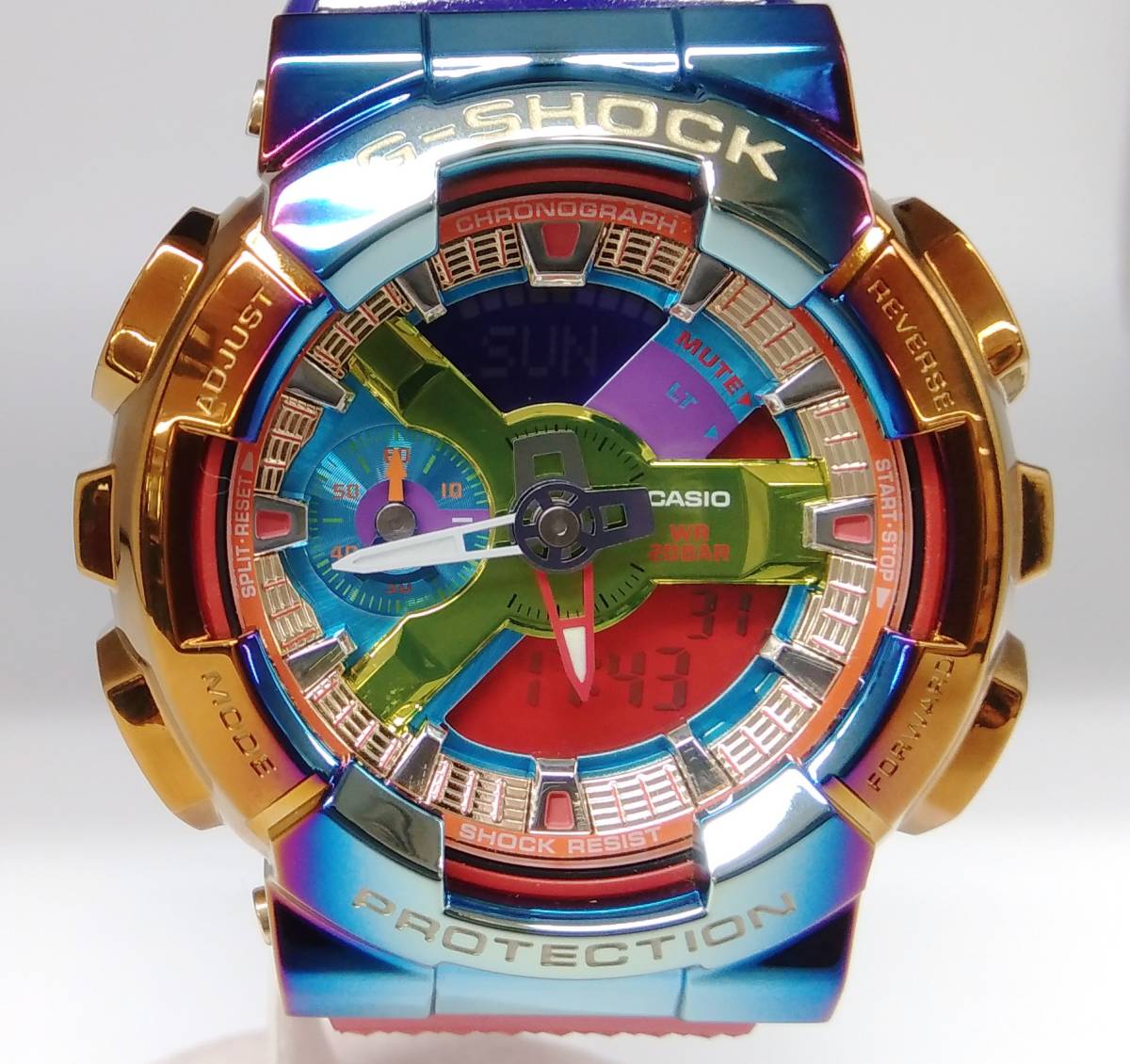 CASIO カシオ G‐SHOCK ジーショック GM-110RB-2AJF 虹 レインボー 