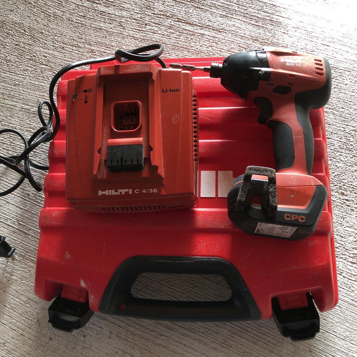 ヒルティ HILTI 充電式　インパクトドライバー SID14-A