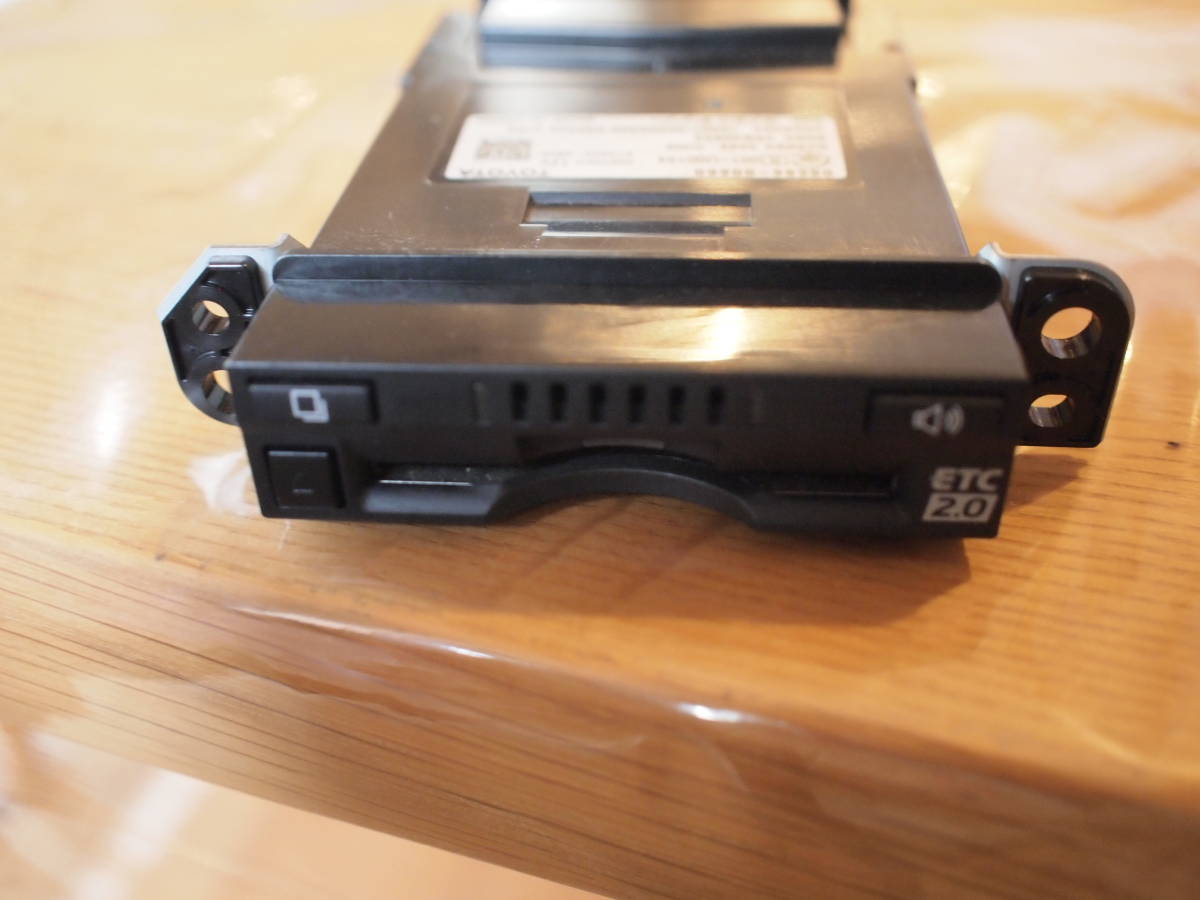 トヨタ純正 ナビ連動 08686-00660 ETC2.0 ITSスポット 分離型