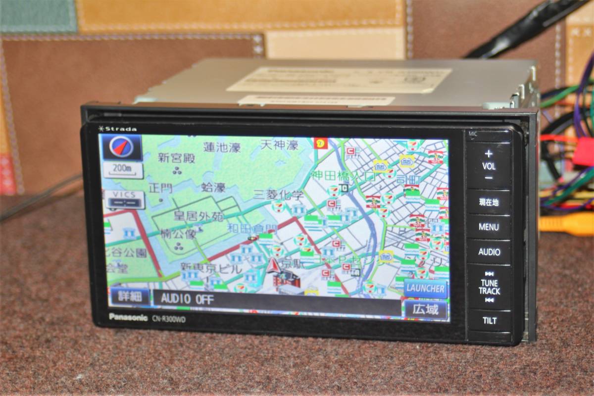 2014年版地図・Bluetoothハンズフリー対応☆Panasonic Strada CN 