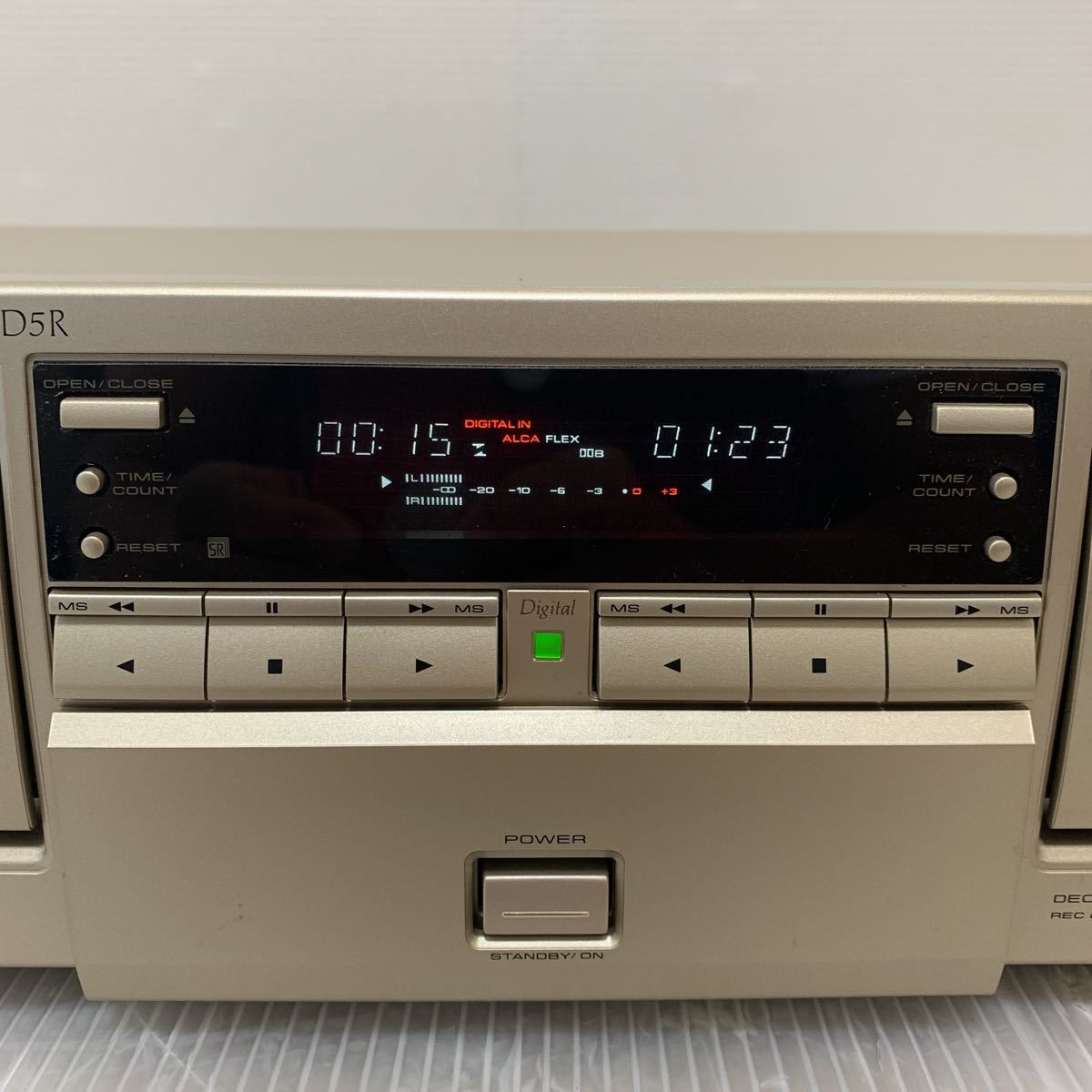 【美品】【再生可能】パイオニアT-WD5R ダブルカセットデッキ Pioneer T-WD5R ダブルカセットデッキ 通電確認済み パイオニア
