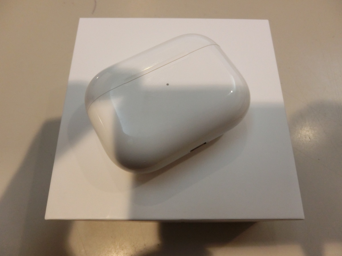 ☆AirPods Pro MWP22J/A 美品☆ APPLE MWP22J⁄A airpods pro 極美品