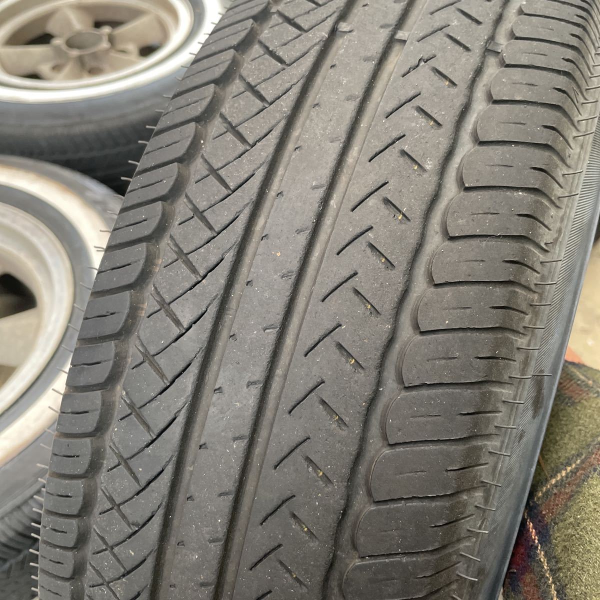 WHEELS PF05｜製品｜ENKEI PF05 | ゴテゴテしたホイールに飽きた大人へ 